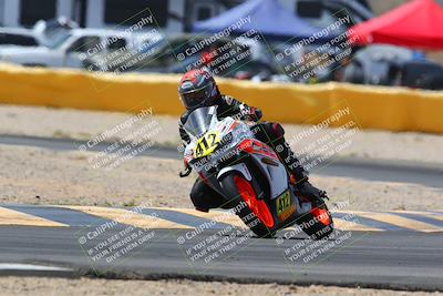 media/Apr-10-2022-SoCal Trackdays (Sun) [[f104b12566]]/Turn 2 (1135am)/